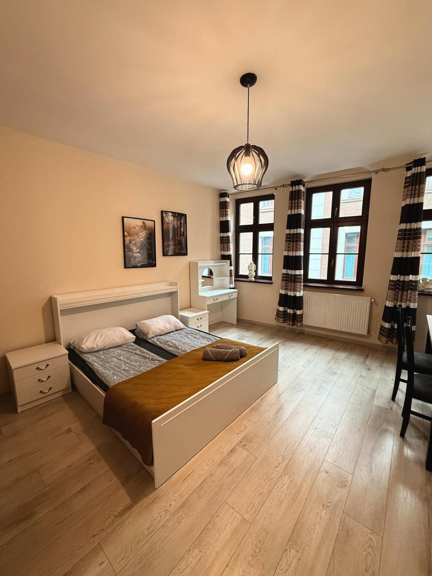 Apartamenty Ww Thorn Exterior foto