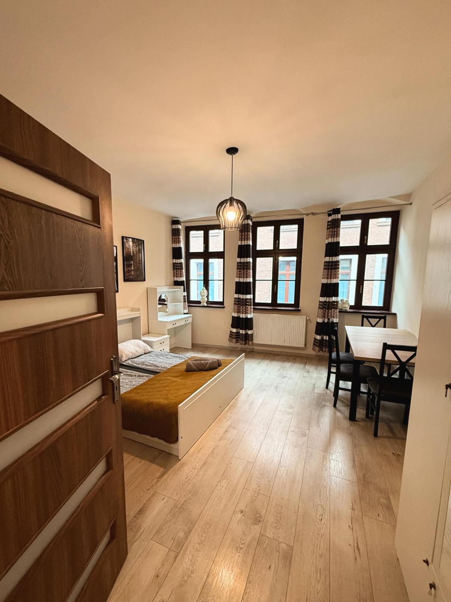 Apartamenty Ww Thorn Exterior foto